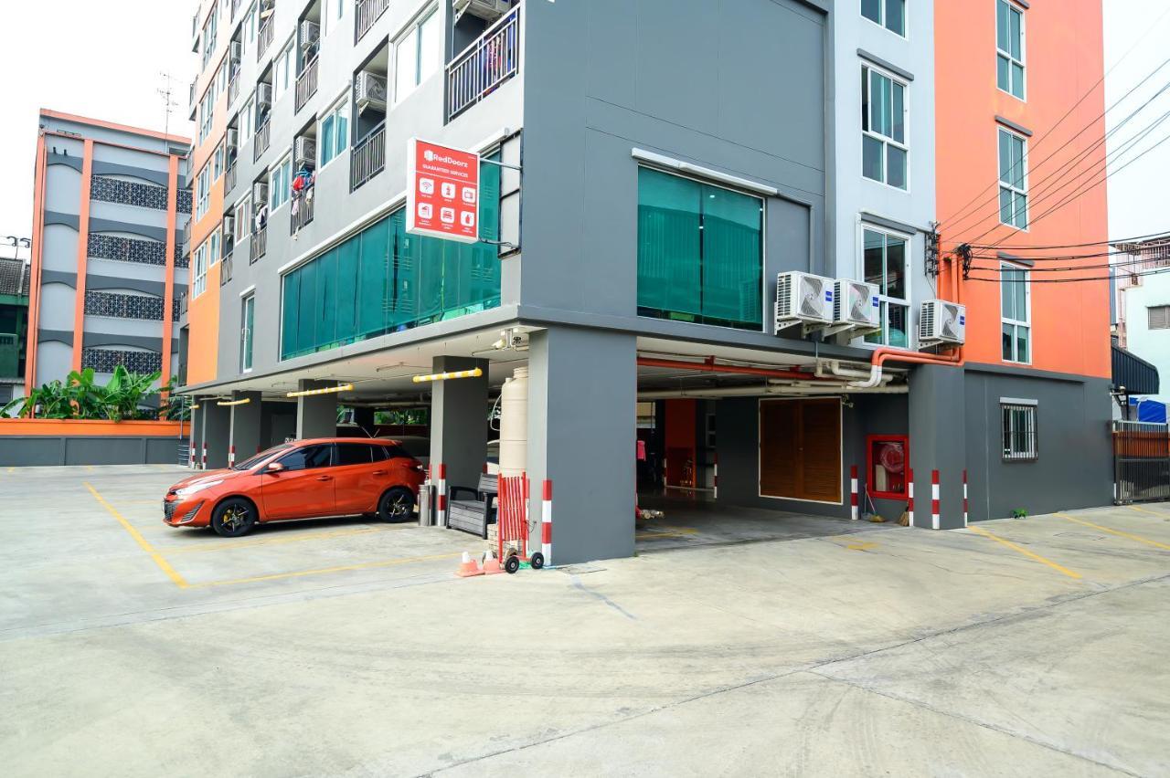 Hotel The Living Block Bangkok Exterior foto